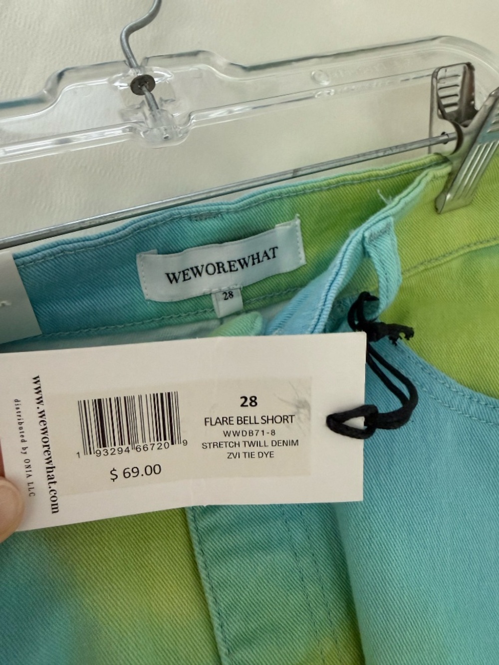WeWoreWhat Blue Green Tie Dye Denim Shorts Size 28 NWT - Picture 3 of 3
